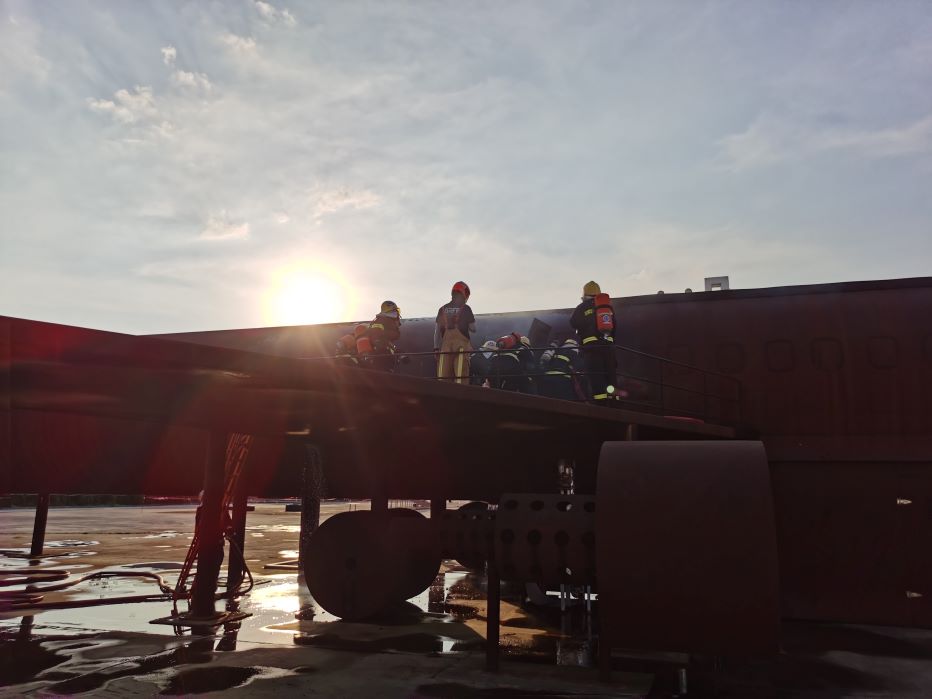 2022年第42期航空器真火实战培训