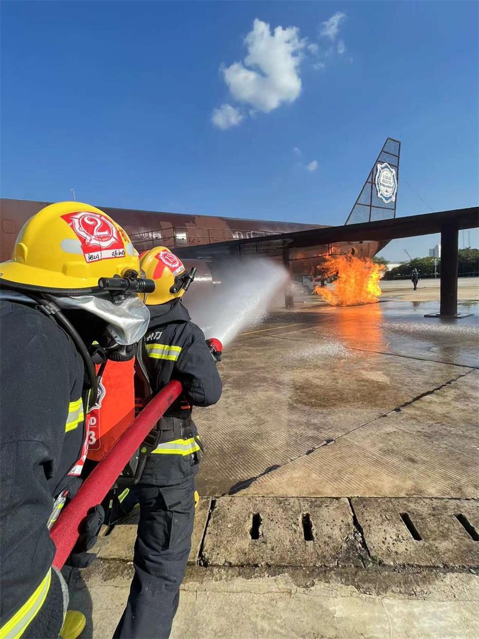 2023年第64期航空器真火实战培训