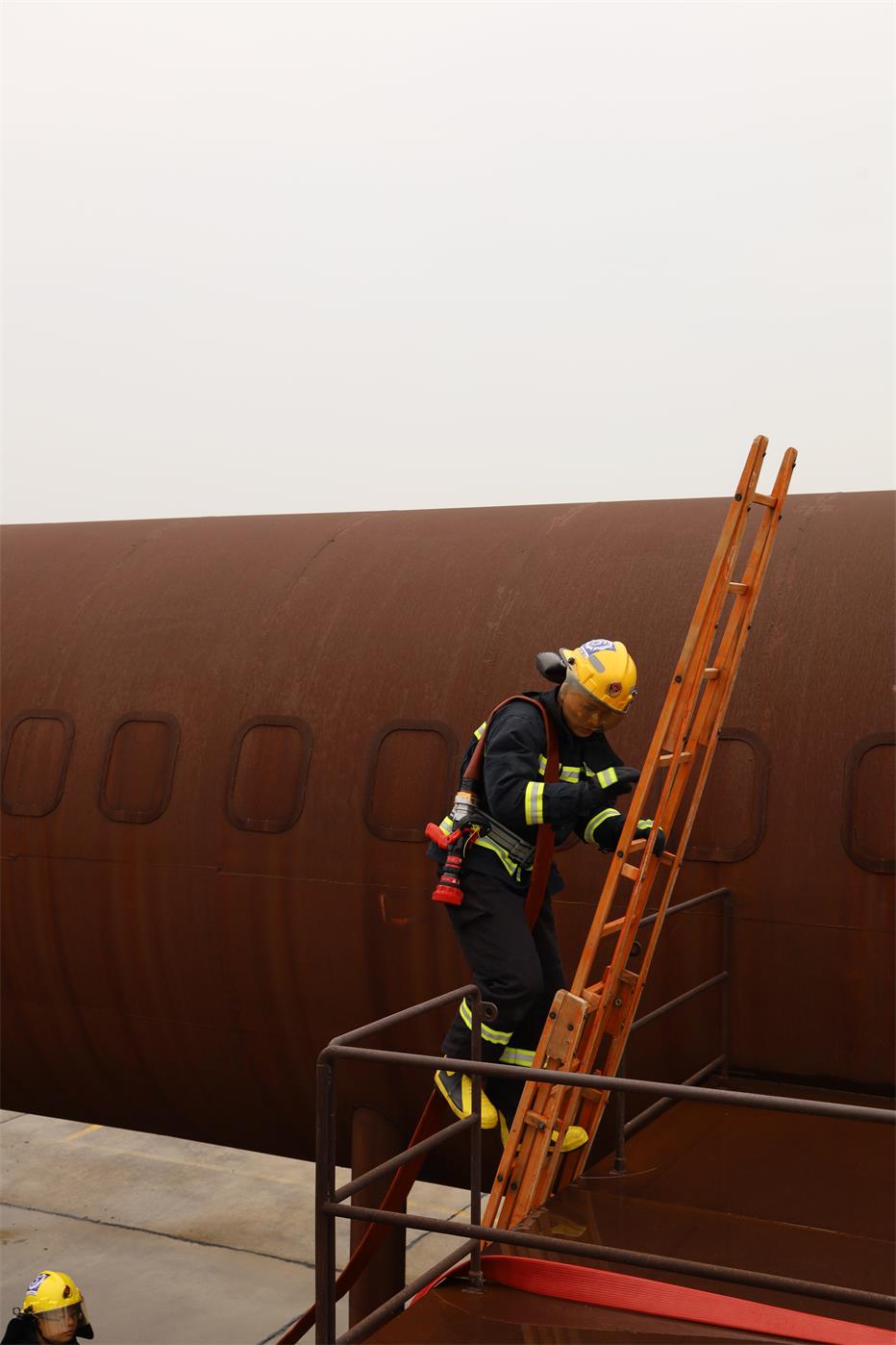 2023年第48期航空器真火实战培训